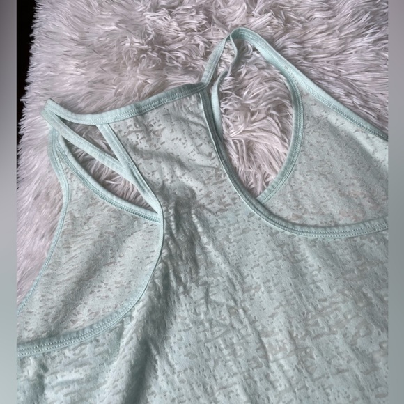 Unity women’s tank top 💚 - Picture 6 of 7